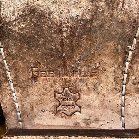 Gee WaWa cream crackle-leather combat boots - Picture 10 of 14